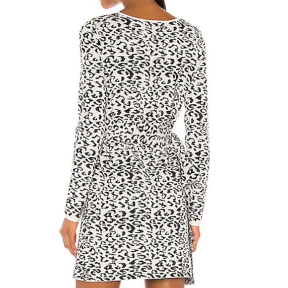 NWT LOVERS + FRIENDS Merida Wrap Sweater Dress - Picture 6 of 6
